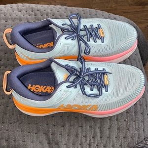 Hoka Shoes size 9.5 WIDE. Worn twice! Perfect condition.